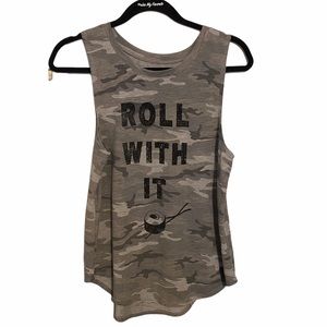 Greyson Threads camo sushi tank. EUC.